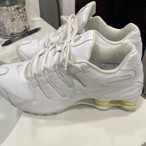Nike shox